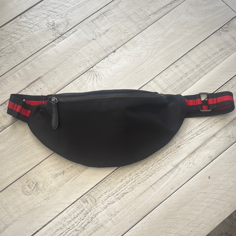 Forever 21 Black and Red Crossbody Bag Sleek Design